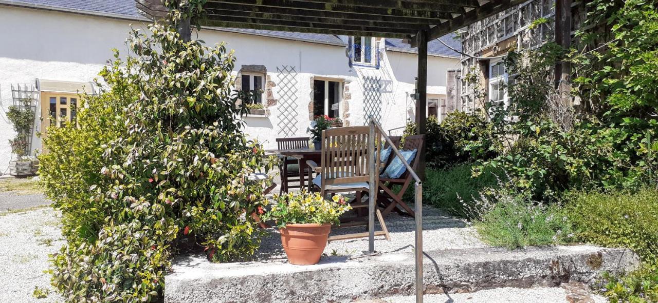 Private Farmhouse For Six In The Countryside Saint-Pierre-sur-Orthe Екстериор снимка