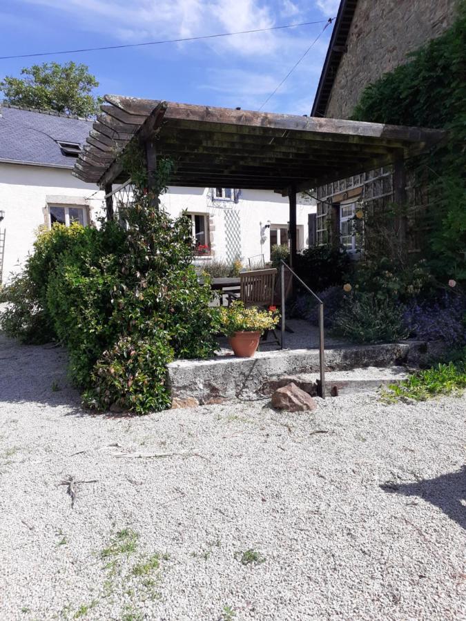 Private Farmhouse For Six In The Countryside Saint-Pierre-sur-Orthe Екстериор снимка